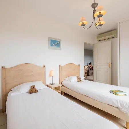Aparthotel Garden & Les Bastides De