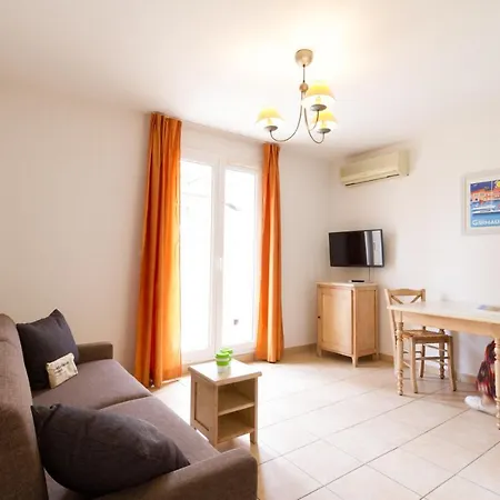 Garden & Les Bastides De Aparthotel