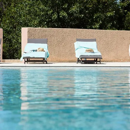 Garden & Les Bastides De Aparthotel