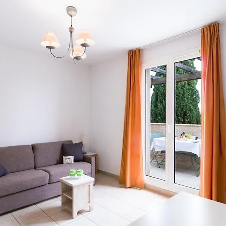 Aparthotel Garden & Les Bastides De 3*