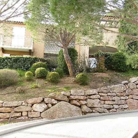 Garden & Les Bastides De Aparthotel